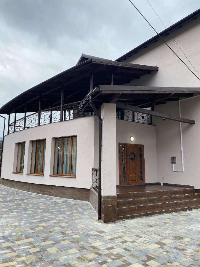 Солодкий Гранат Slavske Exterior foto